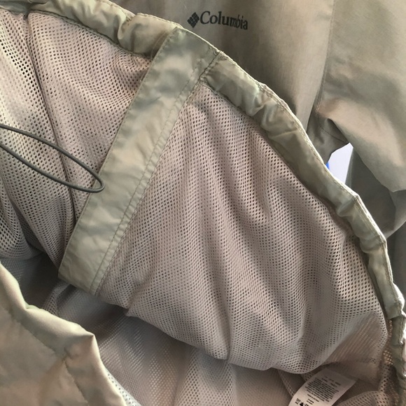 Columbia Rain Jacket - Picture 6 of 6